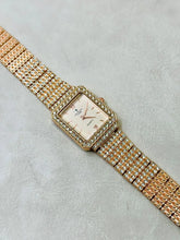 Women's Crystal Watch Golden Slim Dial Daily Wear